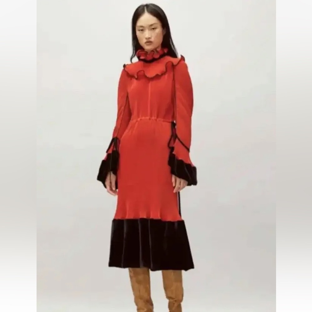 Tory Burch Red Pleated Ruffle Midi Convertible Dress Runway, Size 8, NWT  $998